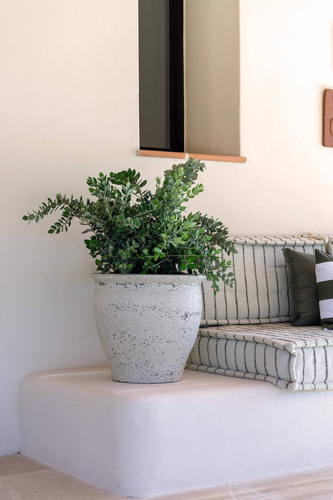 Poseidon, Chalk White