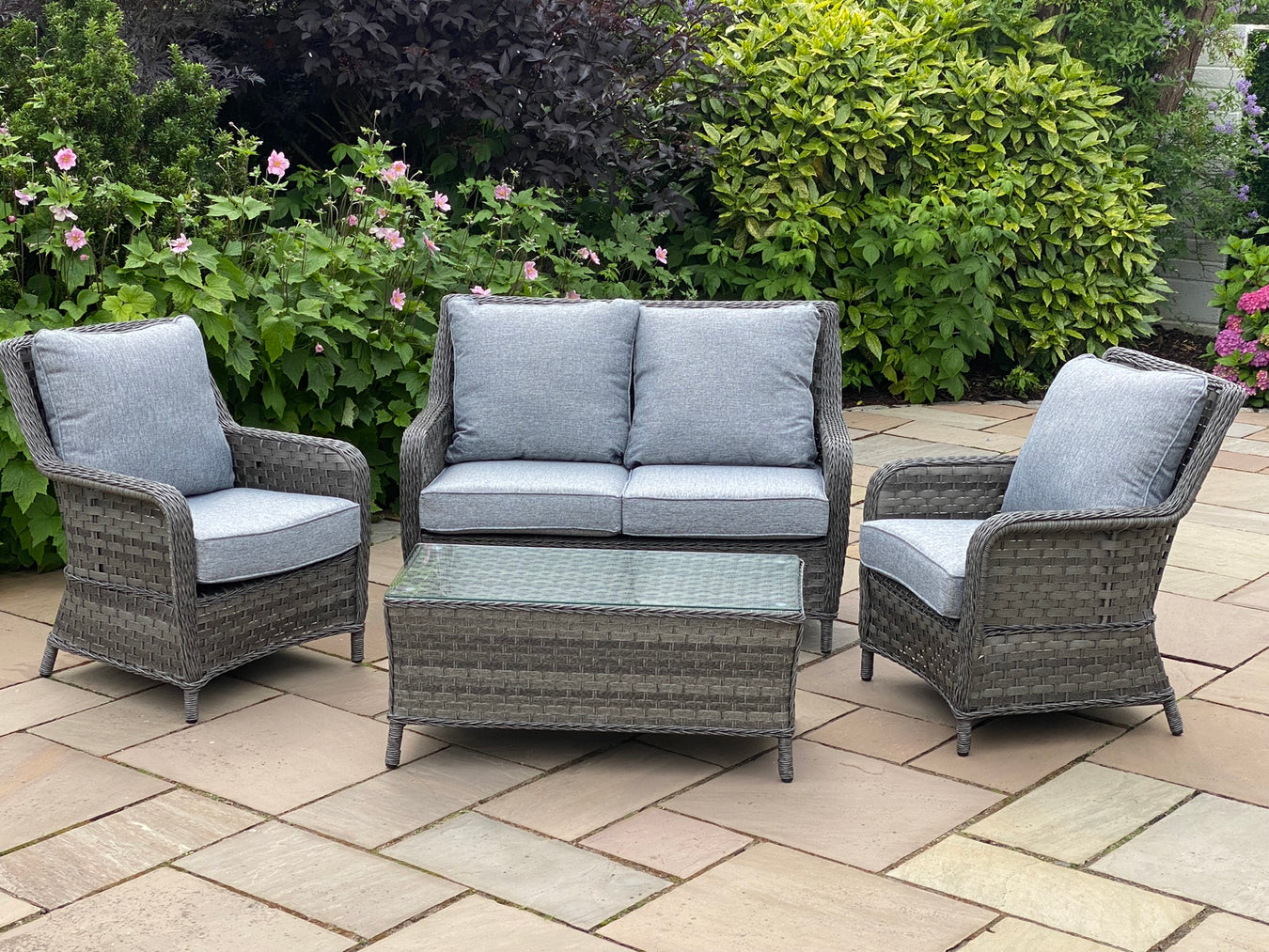 Outdoor lounge sets